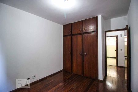 Apartamento à venda com 120m², 4 quartos e 2 vagasQuarto 2