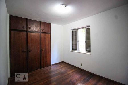 Apartamento à venda com 120m², 4 quartos e 2 vagasQuarto 1