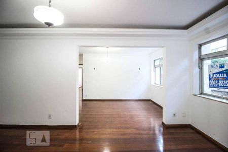 Apartamento à venda com 120m², 4 quartos e 2 vagasSala