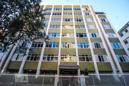 Apartamento à venda com 120m², 4 quartos e 2 vagasFachada
