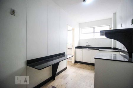 Apartamento à venda com 120m², 4 quartos e 2 vagasCozinha