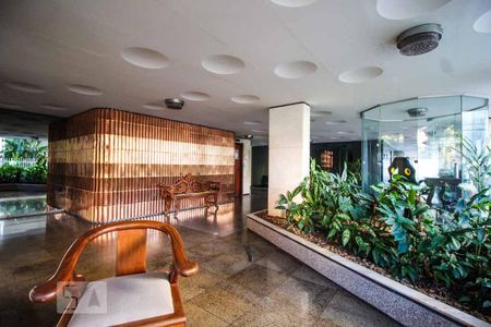 Apartamento à venda com 120m², 4 quartos e 2 vagasHall de Entrada