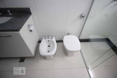 Apartamento à venda com 120m², 4 quartos e 2 vagasBanheiro Social