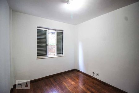Apartamento à venda com 120m², 4 quartos e 2 vagasQuarto 2