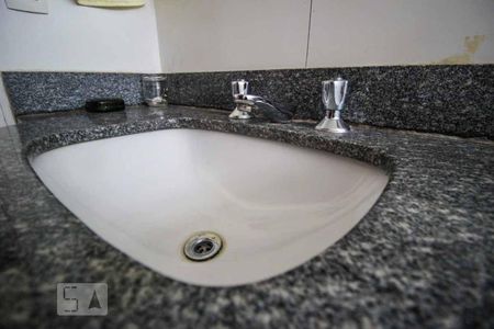 Apartamento à venda com 120m², 4 quartos e 2 vagasBanheiro Suíte