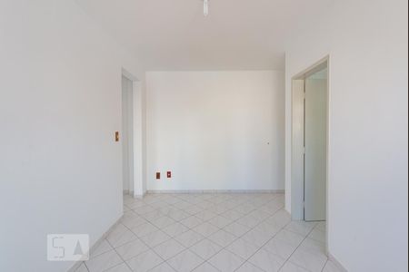 Sala de apartamento para alugar com 1 quarto, 44m² em Kobrasol, São José