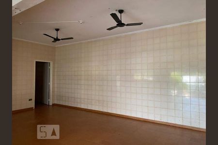 Casa para alugar com 220m², 3 quartos e 5 vagasEdicula 