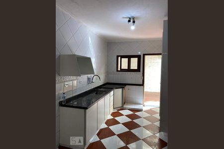 Cozinha de casa para alugar com 3 quartos, 220m² em Campestre, Santo André
