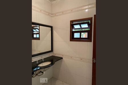 Banheiro de casa para alugar com 3 quartos, 220m² em Campestre, Santo André