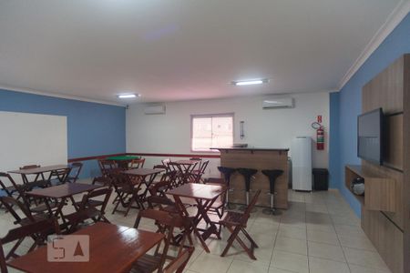 Apartamento para alugar com 41m², 2 quartos e 1 vaga Apartamento para alugar com 41m², 2 quartos e 1 vagaSalão de Festa