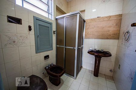 Casa à venda com 150m², 4 quartos e 1 vagaBanheiro 3