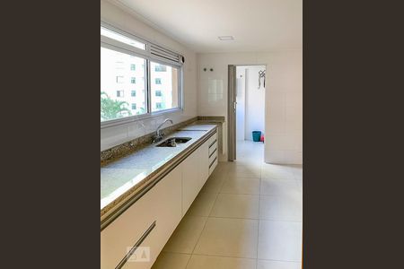 Apartamento à venda com 120m², 3 quartos e 2 vagasCozinha