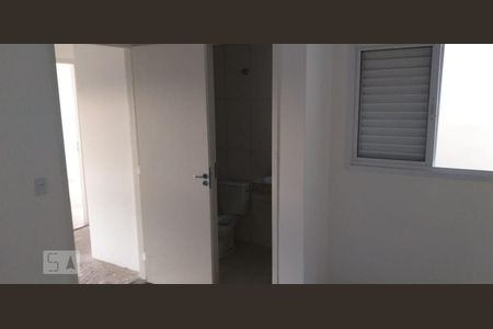 Suite de casa de condomínio para alugar com 3 quartos, 100m² em Vila Granada, São Paulo