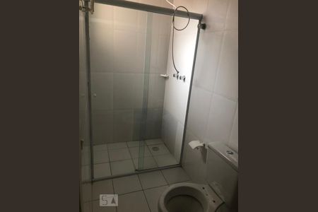 Banheiro da Suíte 1 de casa de condomínio para alugar com 2 quartos, 70m² em Cidade Patriarca, São Paulo