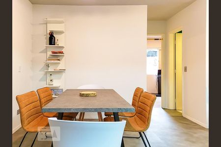 Sala de apartamento para alugar com 2 quartos, 54m² em Vila Madalena, São Paulo