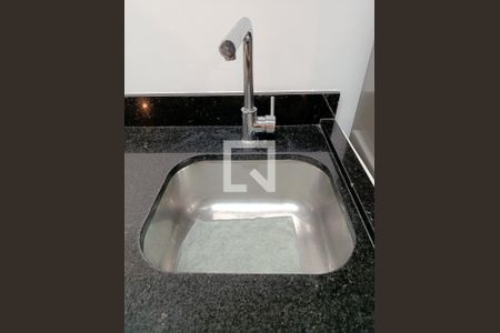 Sala/Cozinha integrados de apartamento à venda com 2 quartos, 54m² em Vila Madalena, São Paulo