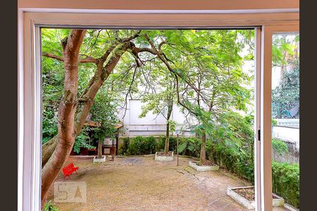 Sala de apartamento para alugar com 2 quartos, 54m² em Vila Madalena, São Paulo