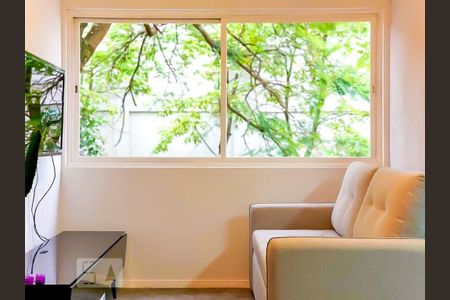 Sala de apartamento para alugar com 2 quartos, 54m² em Vila Madalena, São Paulo