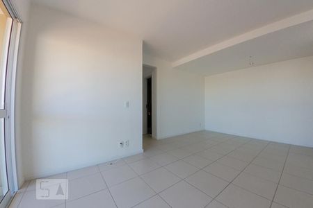 Sala de apartamento à venda com 2 quartos, 62m² em São Geraldo, Porto Alegre
