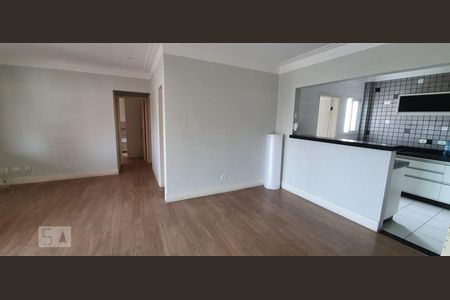 Apartamento à venda com 100m², 2 quartos e 2 vagasSala
