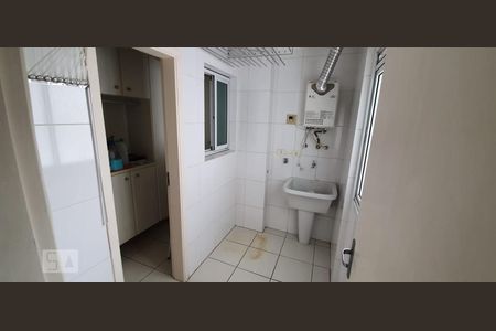 Apartamento à venda com 100m², 2 quartos e 2 vagasÁrea de Serviço