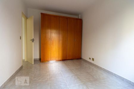 Quarto 2 de apartamento para alugar com 2 quartos, 55m² em Rio Pequeno, São Paulo