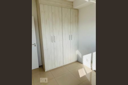 Quarto de apartamento à venda com 1 quarto, 41m² em Vila Campesina, Osasco