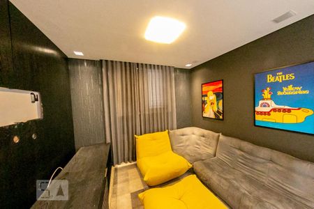 Sala de TV de apartamento para alugar com 2 quartos, 100m² em Buritis, Belo Horizonte