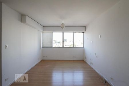 Apartamento para alugar com 110m², 3 quartos e 2 vagasSala