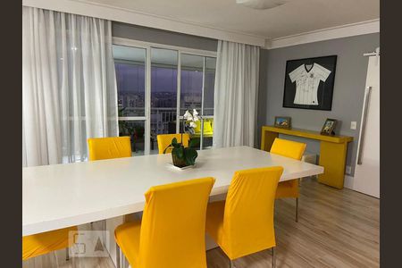 Apartamento para alugar com 260m², 3 quartos e 4 vagasSala de Estar