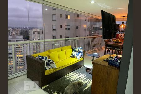 Apartamento para alugar com 260m², 3 quartos e 4 vagasVaranda