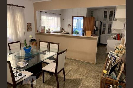 Sala de Jantar de casa à venda com 4 quartos, 229m² em Vila Ipojuca, São Paulo