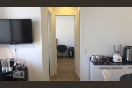 Sala de apartamento à venda com 2 quartos, 44m² em Usina Piratininga, São Paulo