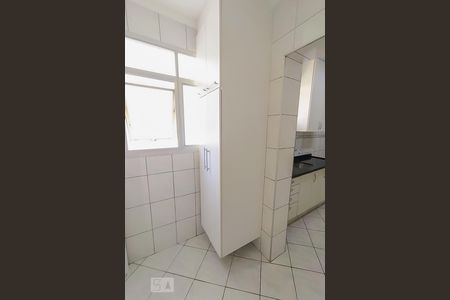 Apartamento à venda com 67m², 2 quartos e 1 vagaÁrea de serviço