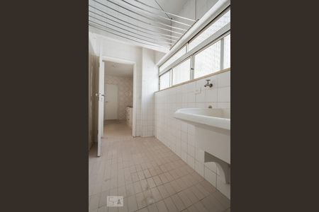 Apartamento para alugar com 75m², 2 quartos e sem vaga Apartamento para alugar com 75m², 2 quartos e sem vagaÁrea de Serviço