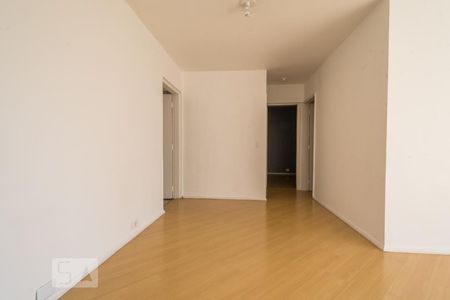 Apartamento para alugar com 75m², 2 quartos e sem vaga Apartamento para alugar com 75m², 2 quartos e sem vagaSala
