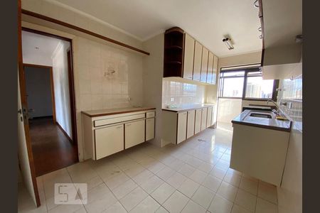 Apartamento para alugar com 92m², 3 quartos e 2 vagas Apartamento para alugar com 92m², 3 quartos e 2 vagasCozinha