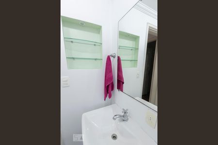 Apartamento para alugar com 65m², 2 quartos e 1 vagaBanheiro