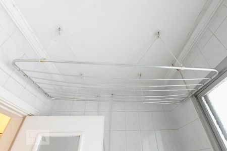 Apartamento para alugar com 65m², 2 quartos e 1 vagaÁrea de Serviço - Varal