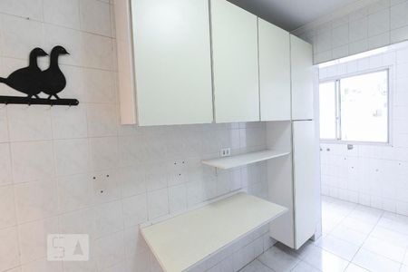 Apartamento para alugar com 65m², 2 quartos e 1 vagaCozinha