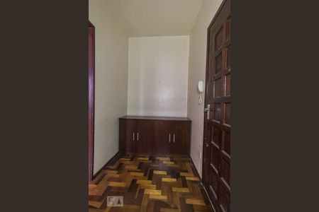 Apartamento à venda com 63m², 2 quartos e sem vaga Apartamento à venda com 63m², 2 quartos e sem vagaHall de Entrada