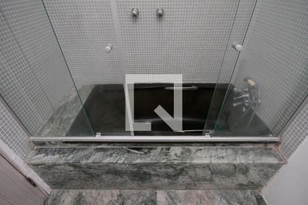 Apartamento à venda com 130m², 3 quartos e 1 vagaBanheiro do Quarto 2
