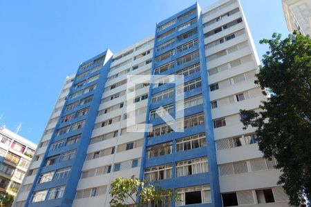 Apartamento à venda com 130m², 3 quartos e 1 vaga Apartamento à venda com 130m², 3 quartos e 1 vagaFachada