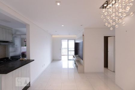 Sala de apartamento para alugar com 2 quartos, 65m² em Jardim Piqueroby, São Paulo
