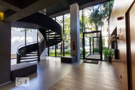 Apartamento para alugar com 67m², 1 quarto e 1 vagaHall