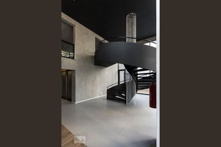 Apartamento para alugar com 67m², 1 quarto e 1 vagaHall