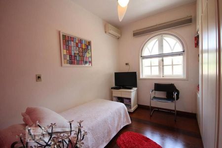 Suíte 2  de casa de condomínio para alugar com 3 quartos, 456m² em Jardim Panorama, São Paulo