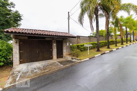 Casa de condomínio à venda com 388m², 3 quartos e 4 vagasFachada