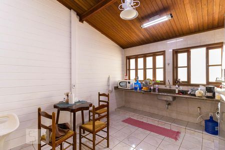 Casa de condomínio à venda com 388m², 3 quartos e 4 vagasCozinha