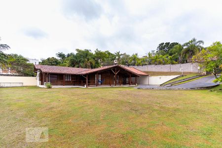 Casa de condomínio à venda com 388m², 3 quartos e 4 vagasQuintal